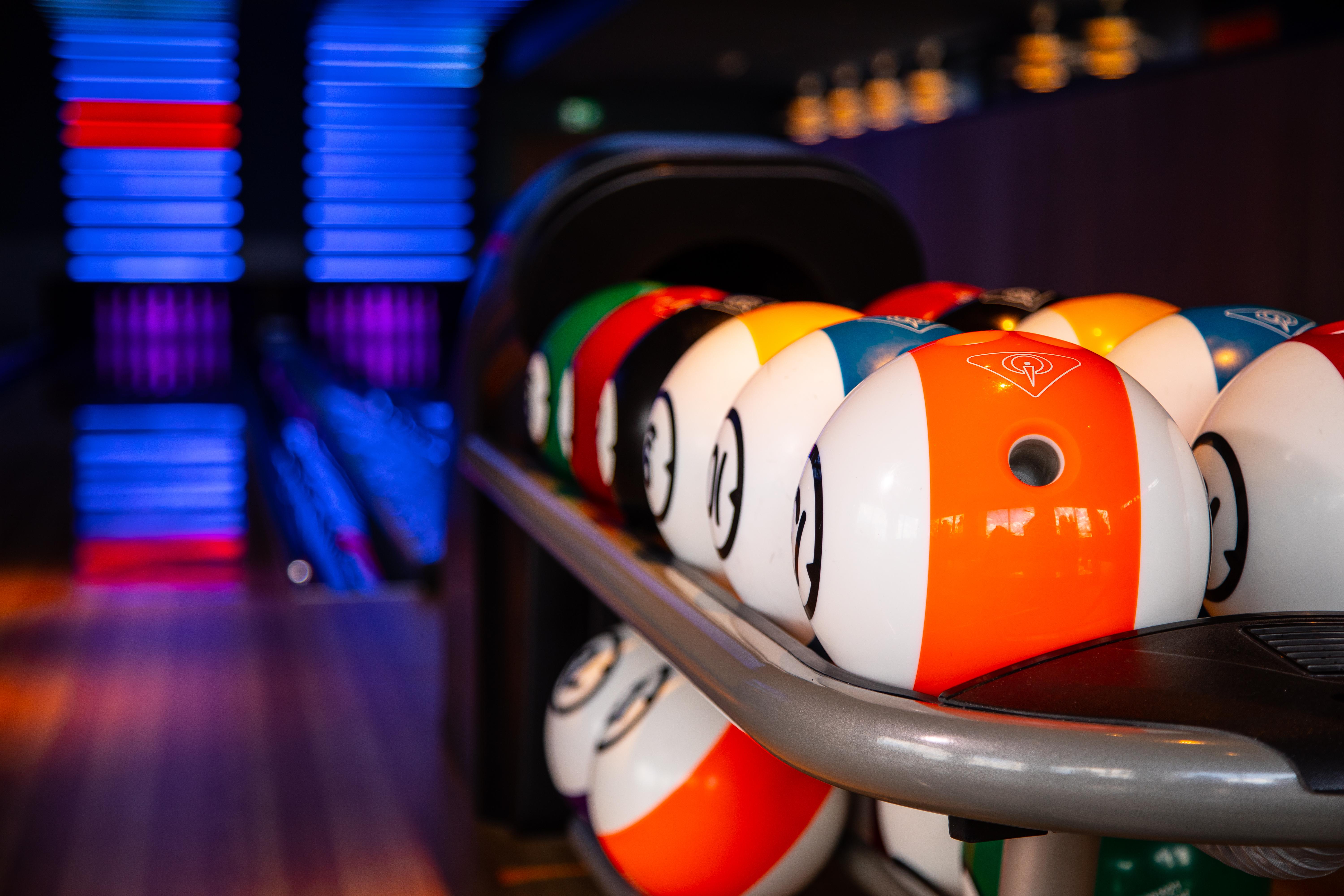 Yotel 글라스고 외부 사진 "The ball is in the gutter."